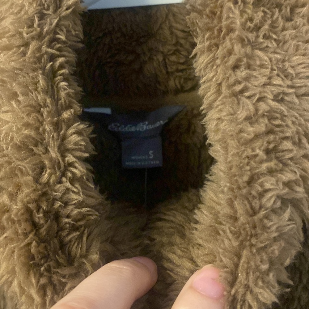 Pullover - Picture 2 of 2